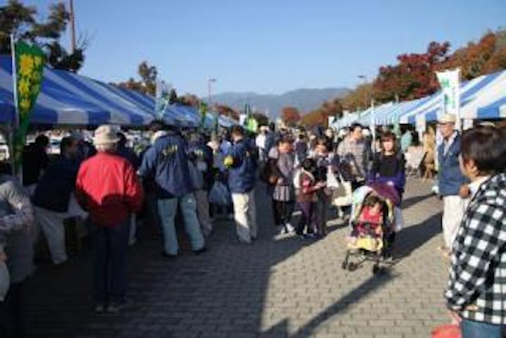 【2021年中止】甲府市農林業祭り