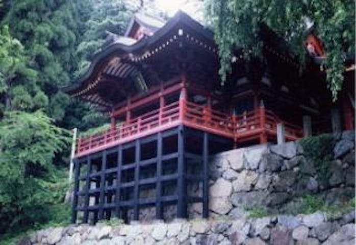 阿弥陀山清水寺