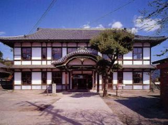 中野陣屋・県庁記念館