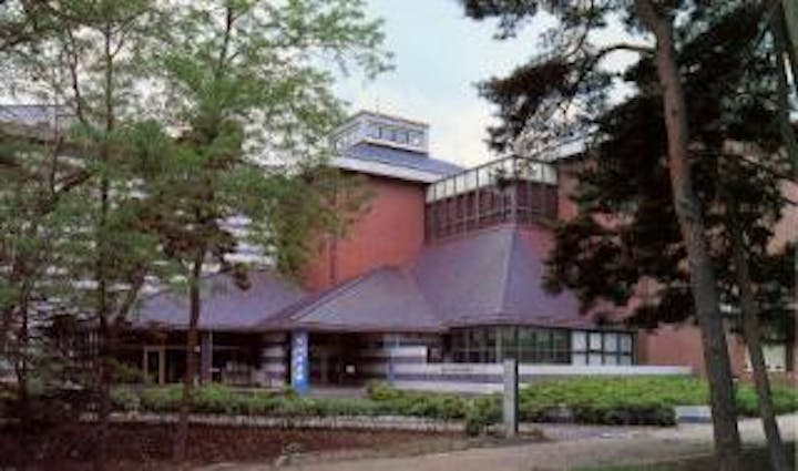 佐久市立近代美術館