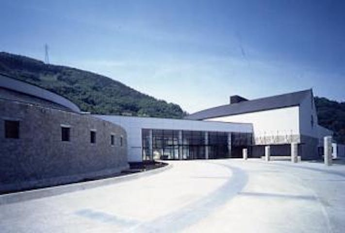 長野県立歴史館