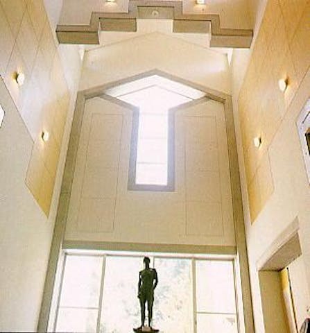 青木村郷土美術館