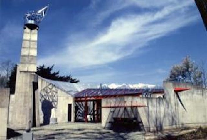 アンフォルメル中川村美術館