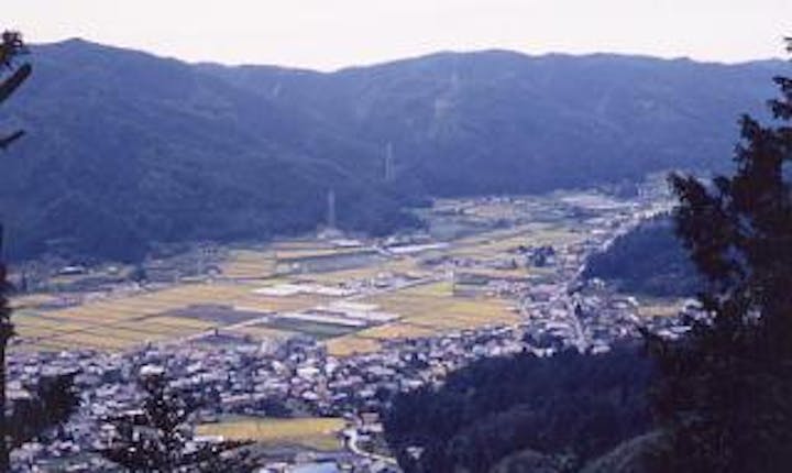 新野行人山展望台