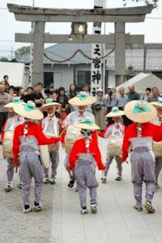 【2021年開催中止】伊吹山奉納太鼓踊り