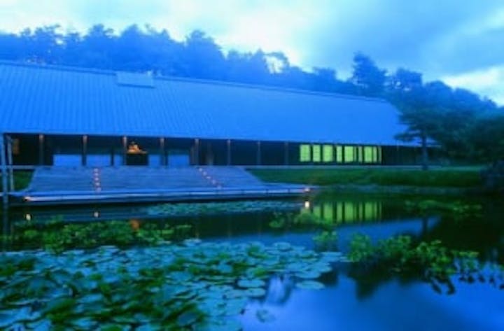 小町公園「小町の舎（やかた）」