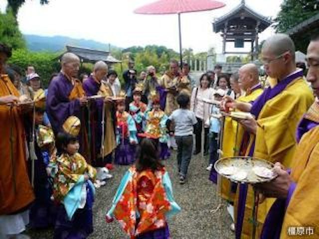 御厨子観音花祭り