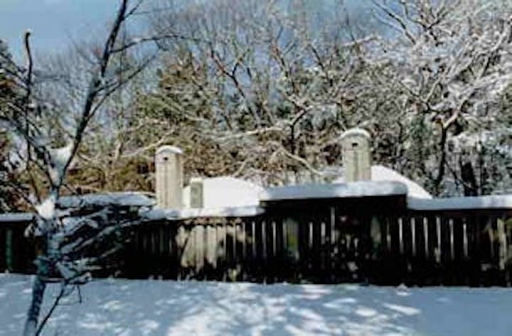 和意谷岡山藩主池田家墓所