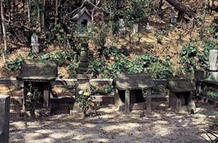 清鏡寺（清水宗治主従の供養塔）