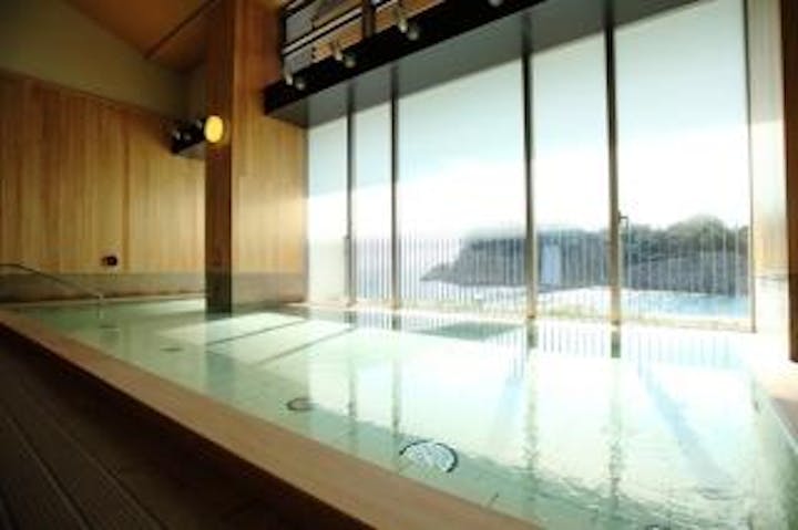 上関海峡温泉　鳩子の湯