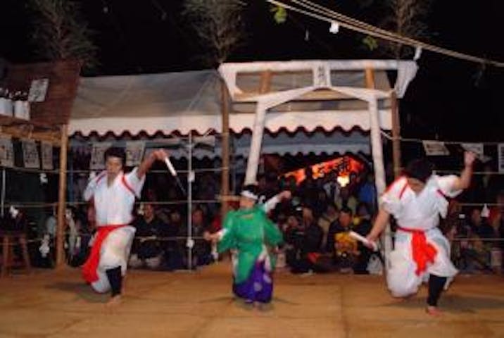 高原の神舞（狭野神楽・祓川神楽）