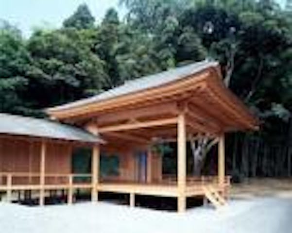 伝統芸能伝承館（森舞台）