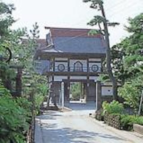 瑞川寺の山門