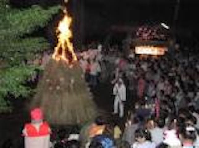 中里の火の花祭り