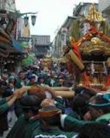 若宮八幡宮　夏祭　神輿のお山入り