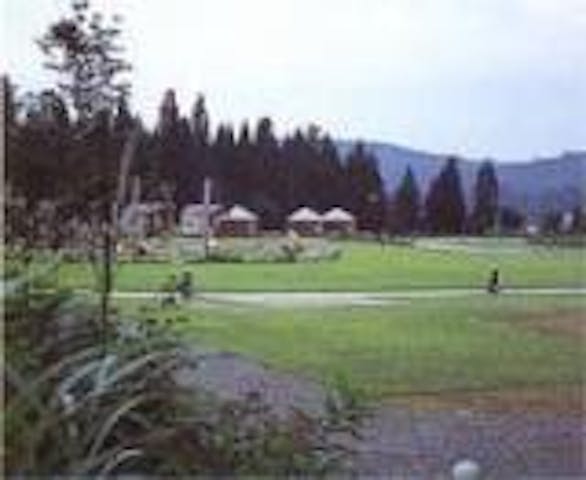 キャンピングパーク神湯温泉