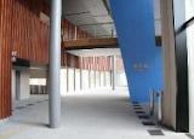 上田市立美術館