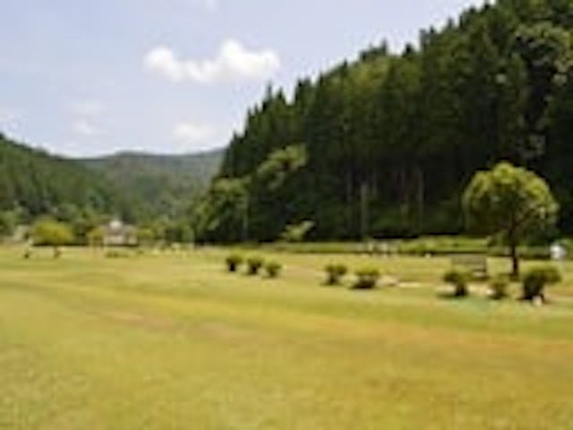 綾部市二王公園