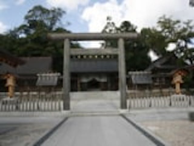 元伊勢籠神社