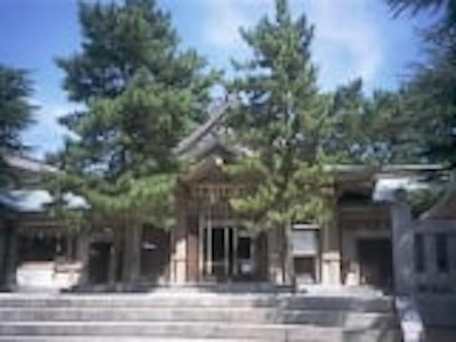 亀山八幡宮