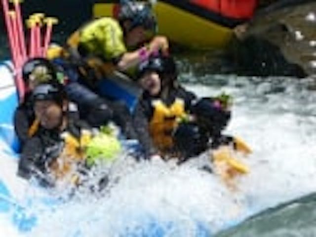 吉野川ラフティング リオブラボー