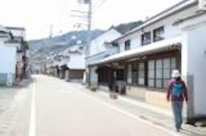 祖谷街道トレイル　コース１　貞光二層うだつの町並み〜旧剣山道コース（16キロ）