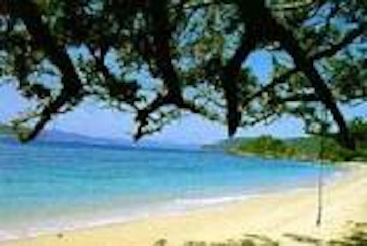 ヤドリ浜自然海水浴場