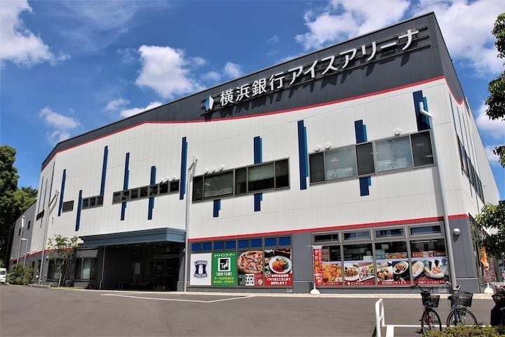 横浜銀行アイスアリーナ