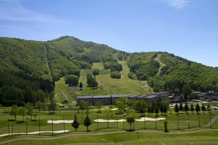 タングラム斑尾（ホテルタングラム）